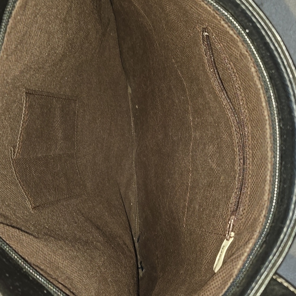 Elegant Black Tote Bag - Picture 8 of 10
